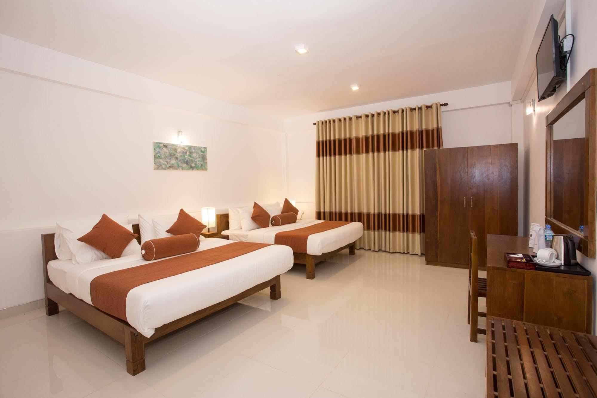 Grand Camellia Hotel Nuwara Eliya Zewnętrze zdjęcie
