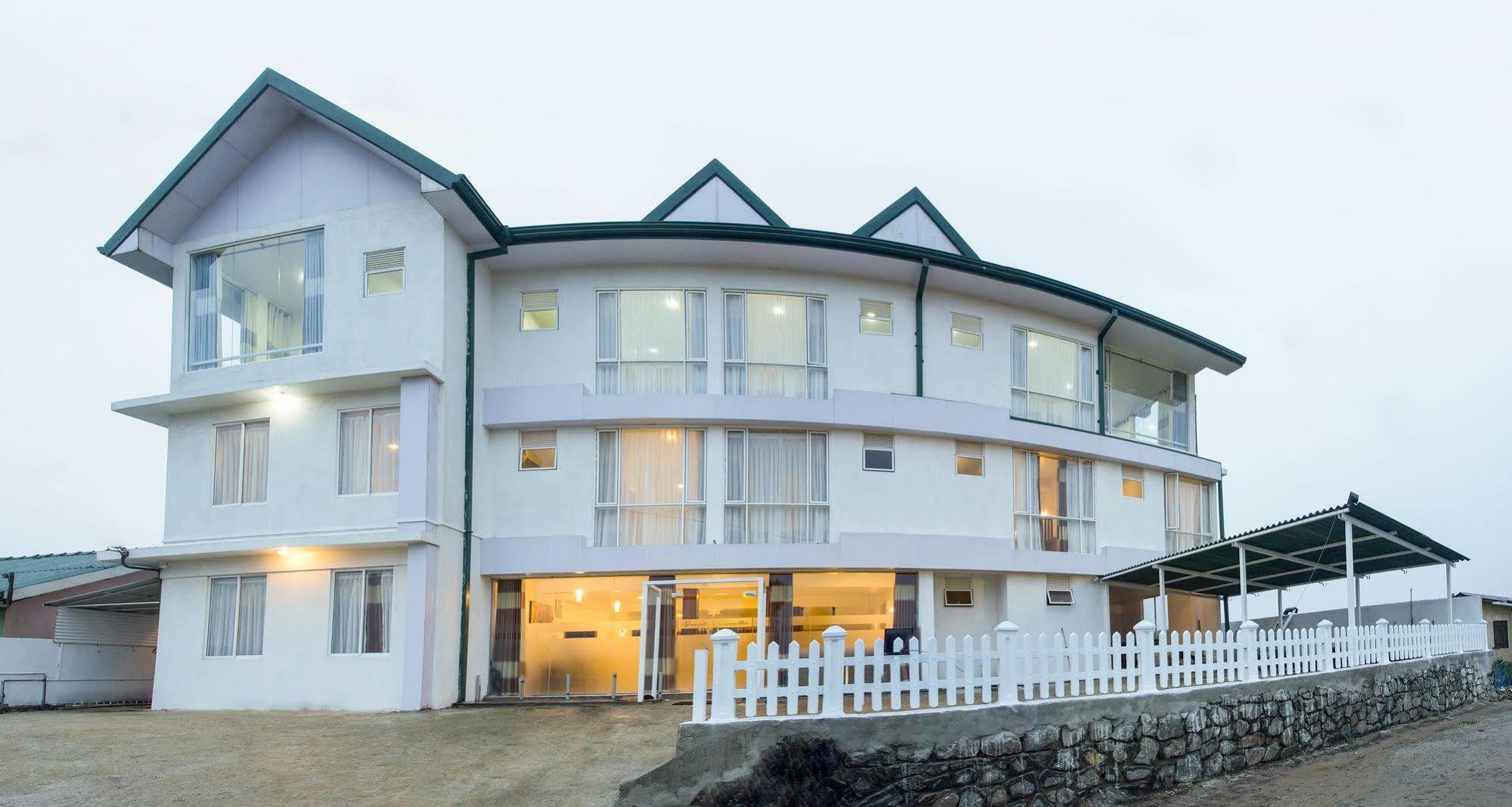 Grand Camellia Hotel Nuwara Eliya Zewnętrze zdjęcie